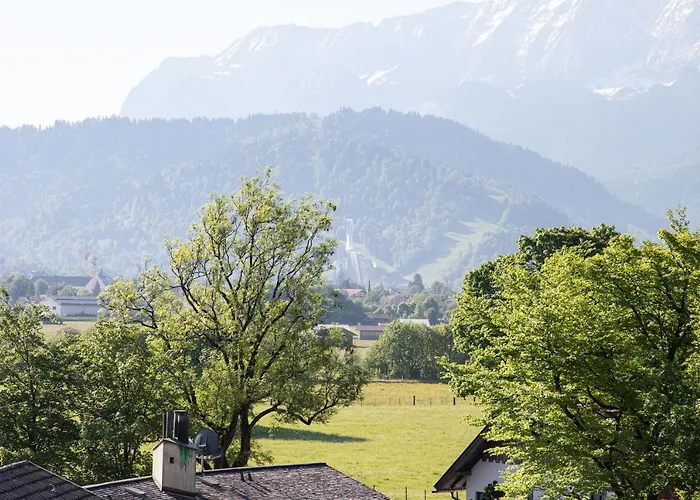 „adlerhorst“ Eignet Sich Ideal Fuer Ganze Familie * Garmisch-Partenkirchen