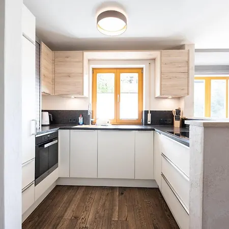 „adlerhorst“ Eignet Sich Ideal Fuer Ganze Familie Σπίτι διακοπών Γκάρμις-Παρτενκίρχεν