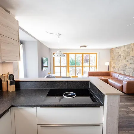 Σπίτι διακοπών „adlerhorst“ Eignet Sich Ideal Fuer Ganze Familie Γκάρμις-Παρτενκίρχεν