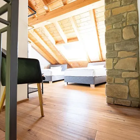 „adlerhorst“ Eignet Sich Ideal Fuer Ganze Familie Σπίτι διακοπών